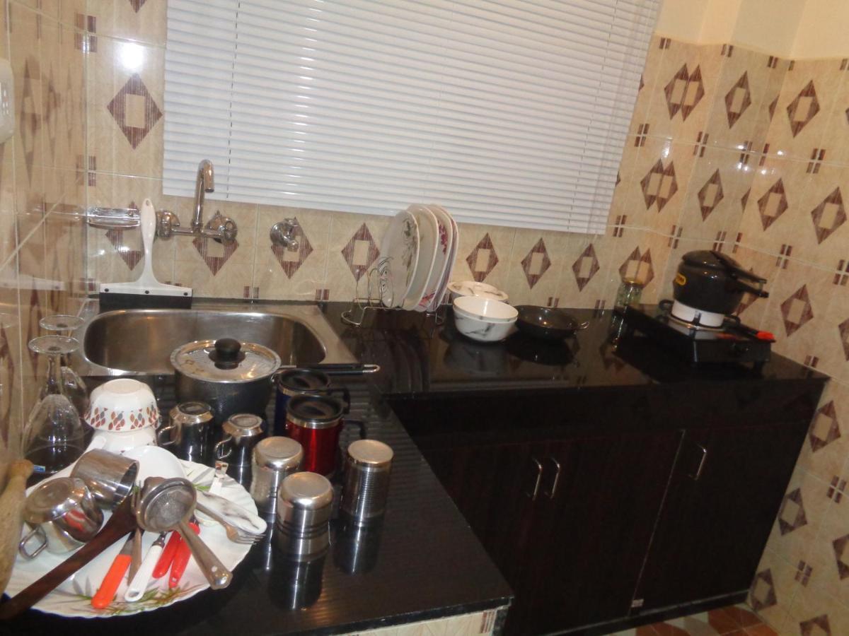 Deluxe Homestay Apartments With Kitchen In Shimla Luaran gambar