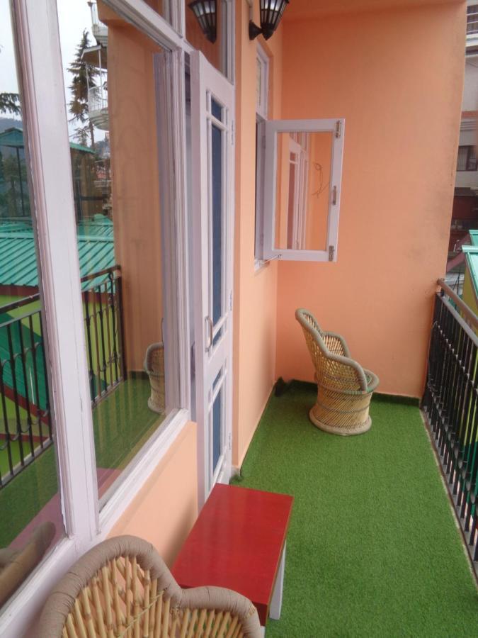 Deluxe Homestay Apartments With Kitchen In Shimla Luaran gambar
