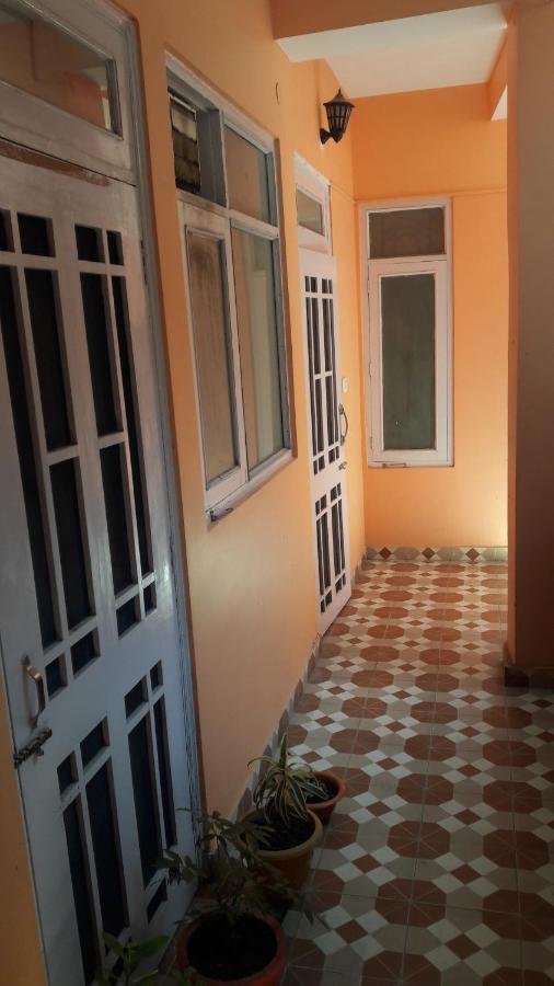 Deluxe Homestay Apartments With Kitchen In Shimla Luaran gambar